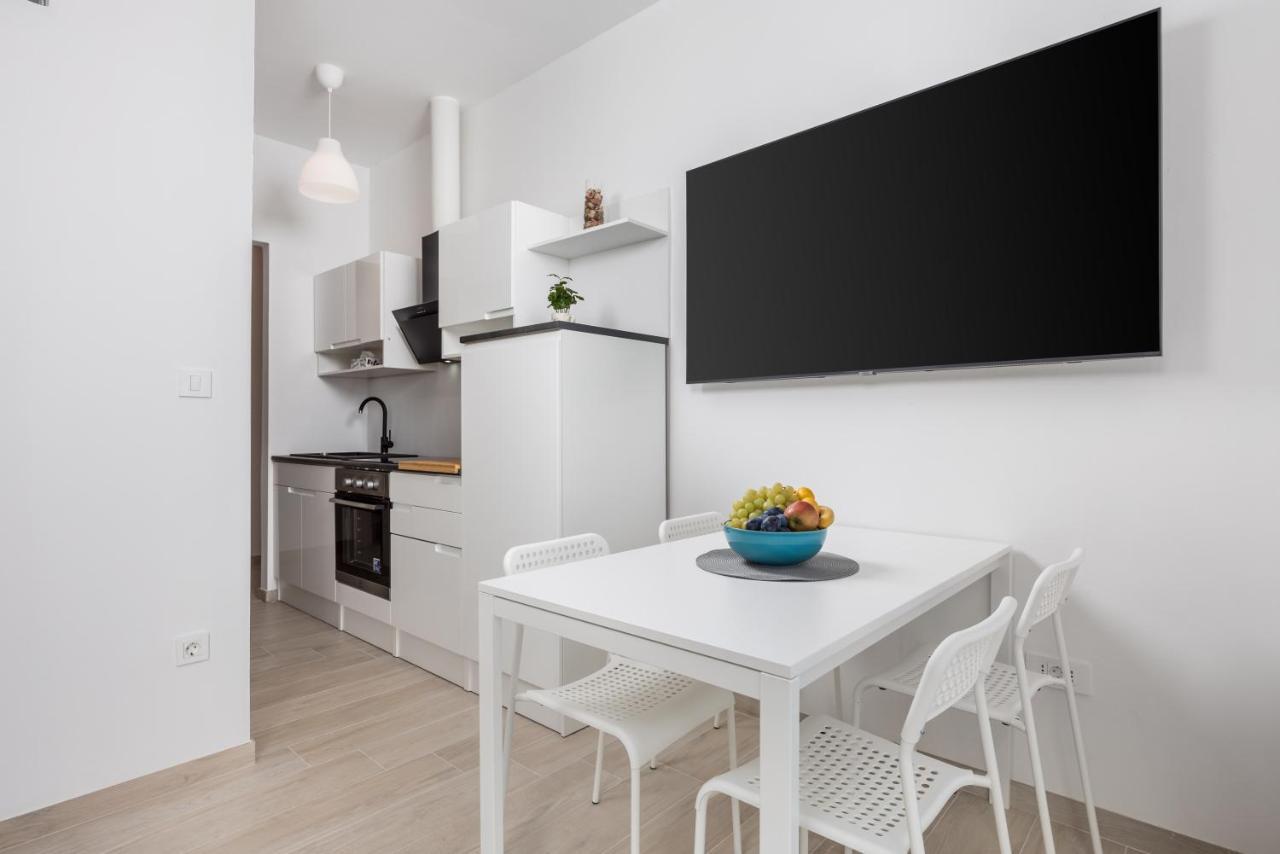 Balcony Apartment Pampas Rijeka Exterior photo