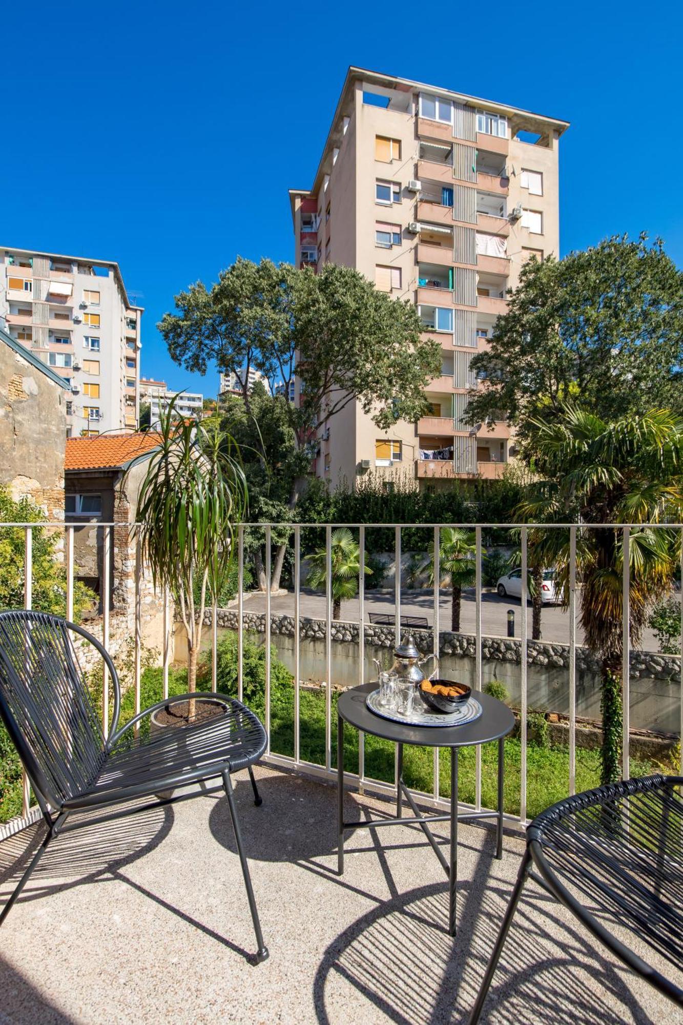 Balcony Apartment Pampas Rijeka Exterior photo